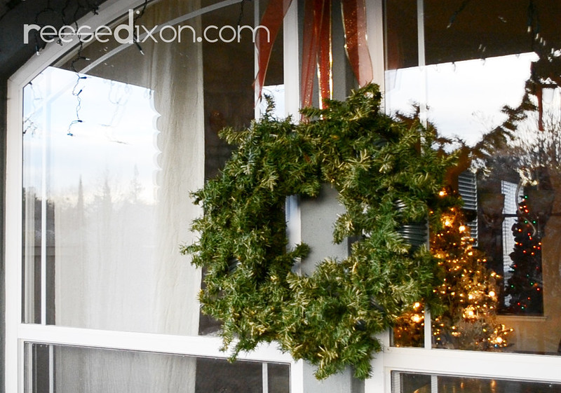 Outdoor Wreath Craft Project