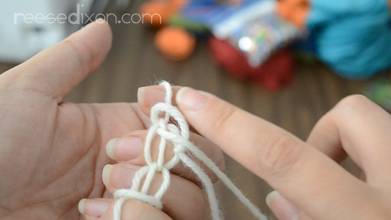 Finger Knit Garland Tutorial Step 9