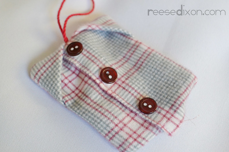 Flannel Shirt Ornament Tutorial Step 5