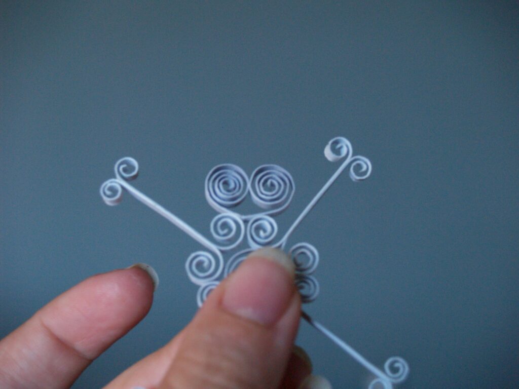 Beginners Guide On DIY Quilling Paper Art & 43 Exceptional